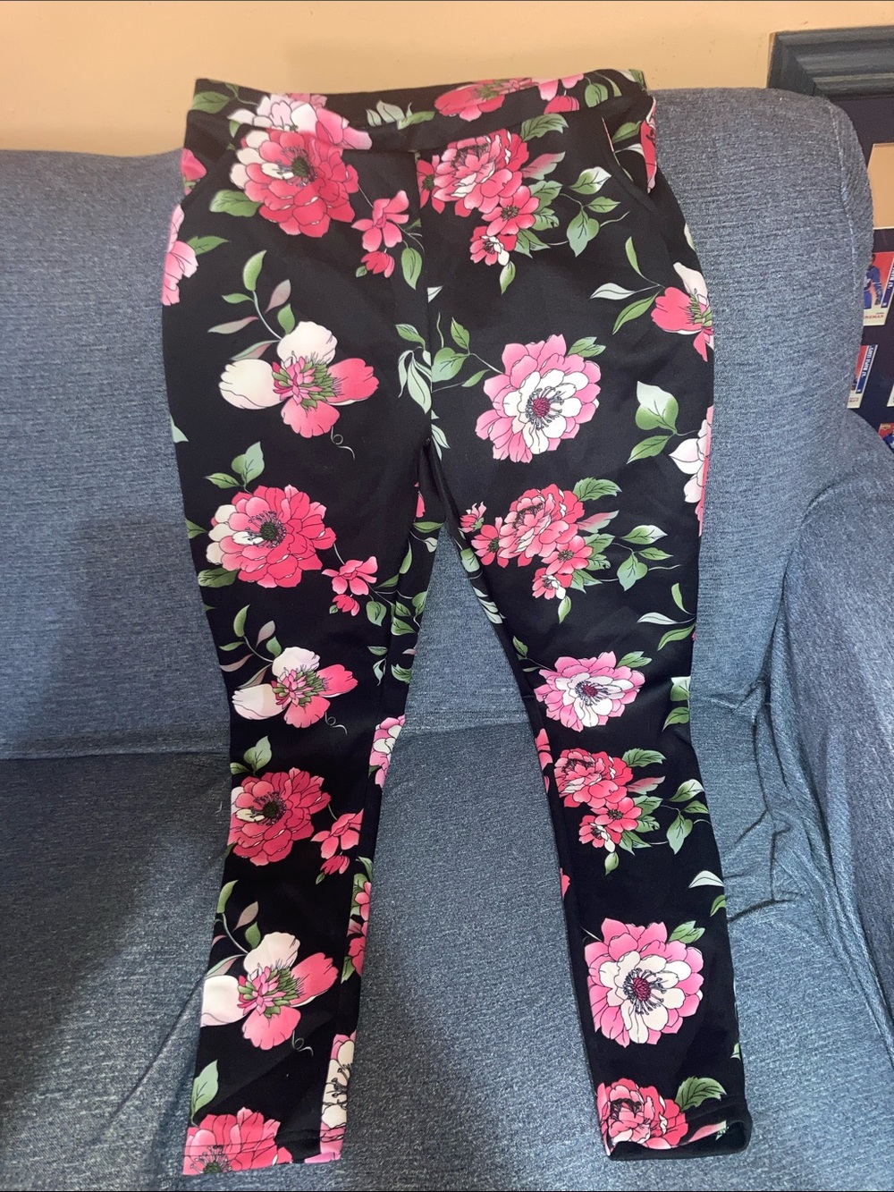 Revamped Black Floral Pull-On Leggings with Pink & Green Bloom